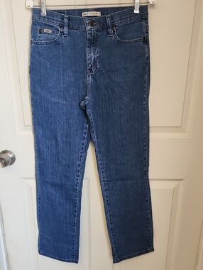 Lee Straight Leg Jeans in Medium Blue Denim